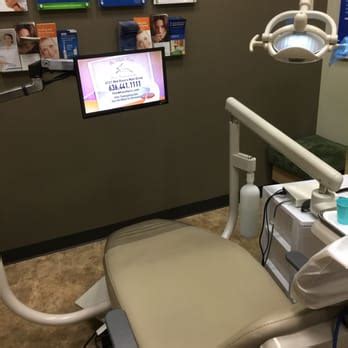 Bridgeton, MO Dentist Office .